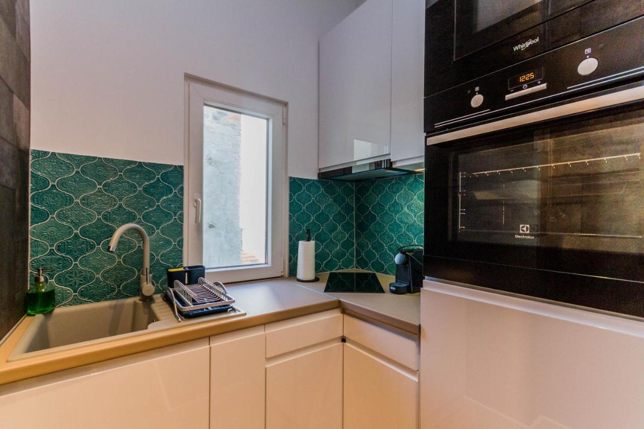 Chain Bridge Studio Apartment Будапеща Екстериор снимка
