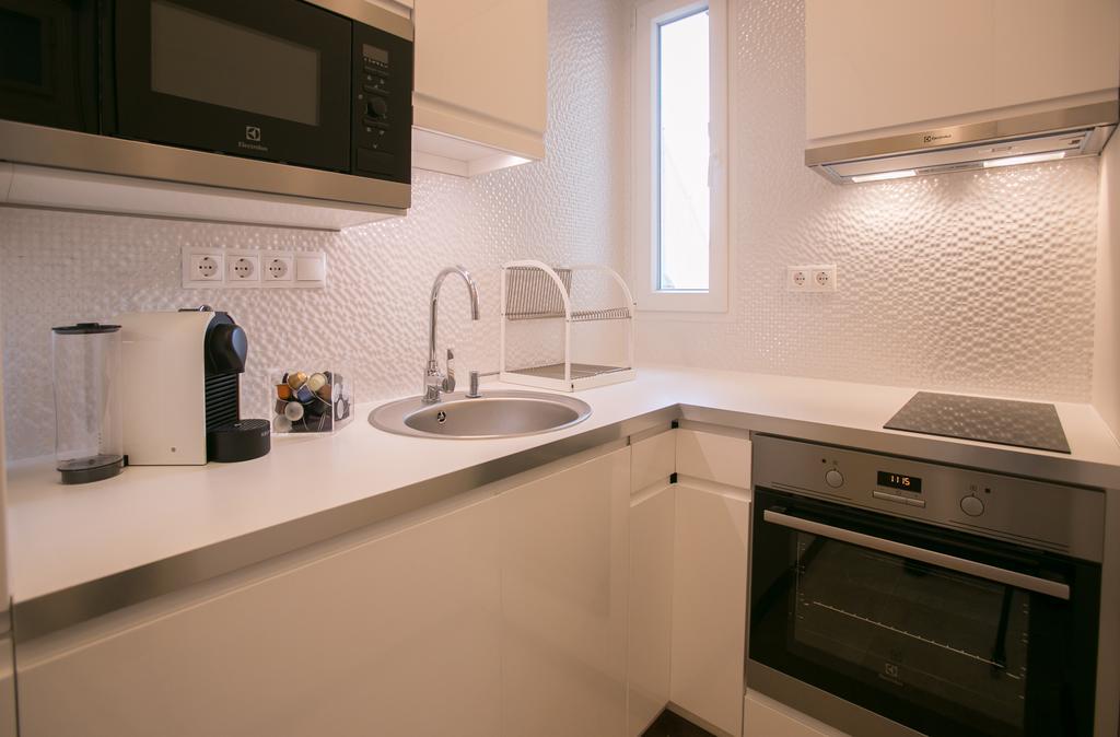 Chain Bridge Studio Apartment Будапеща Екстериор снимка