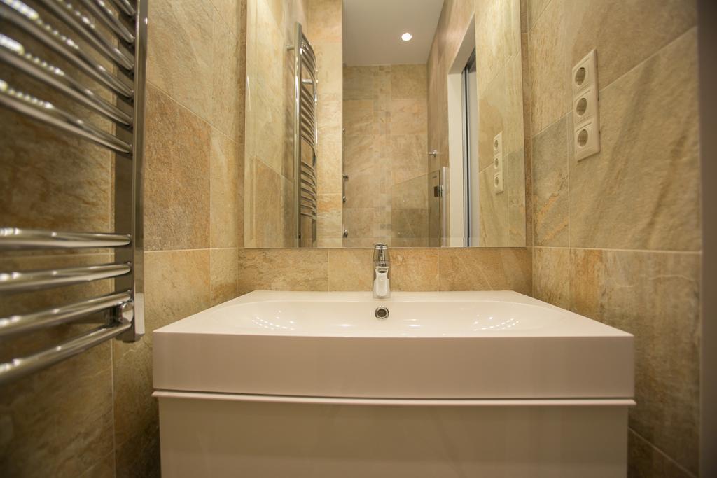 Chain Bridge Studio Apartment Будапеща Екстериор снимка